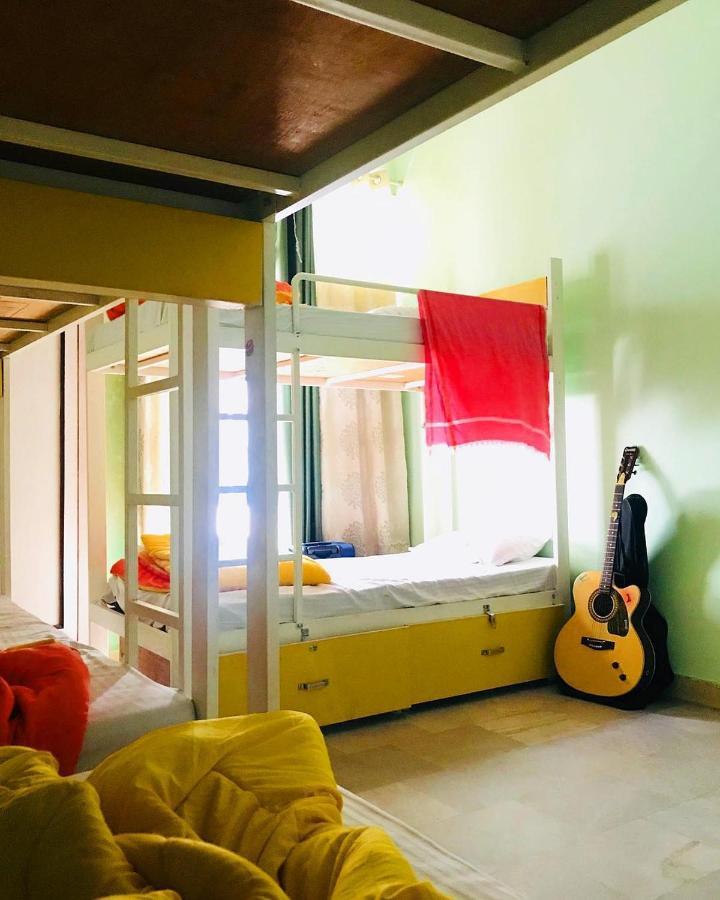 The Desire Hostel New Delhi Ngoại thất bức ảnh