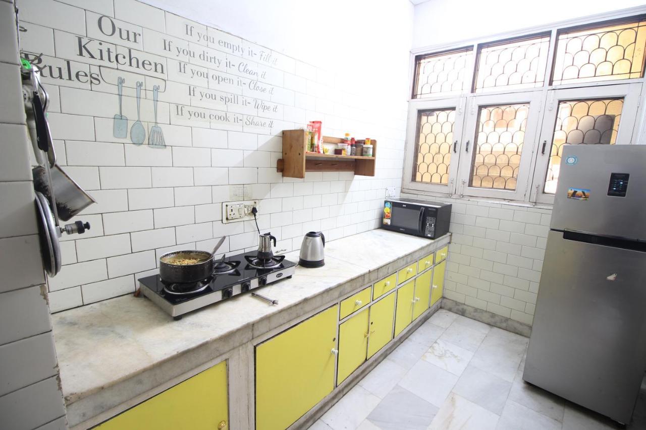The Desire Hostel New Delhi Ngoại thất bức ảnh