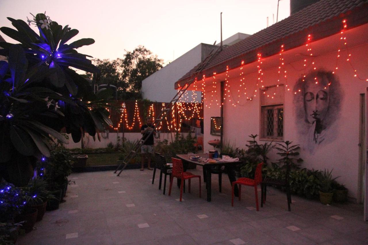 The Desire Hostel New Delhi Ngoại thất bức ảnh