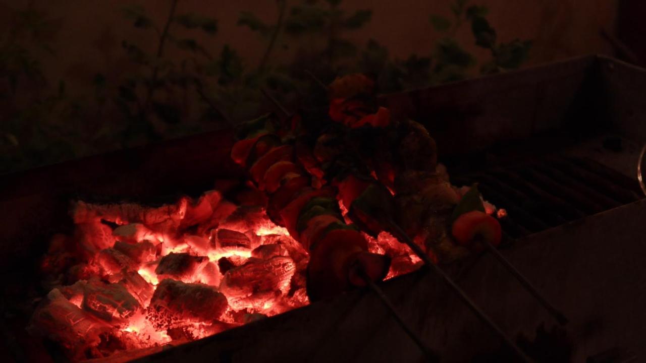 The Desire Hostel New Delhi Ngoại thất bức ảnh