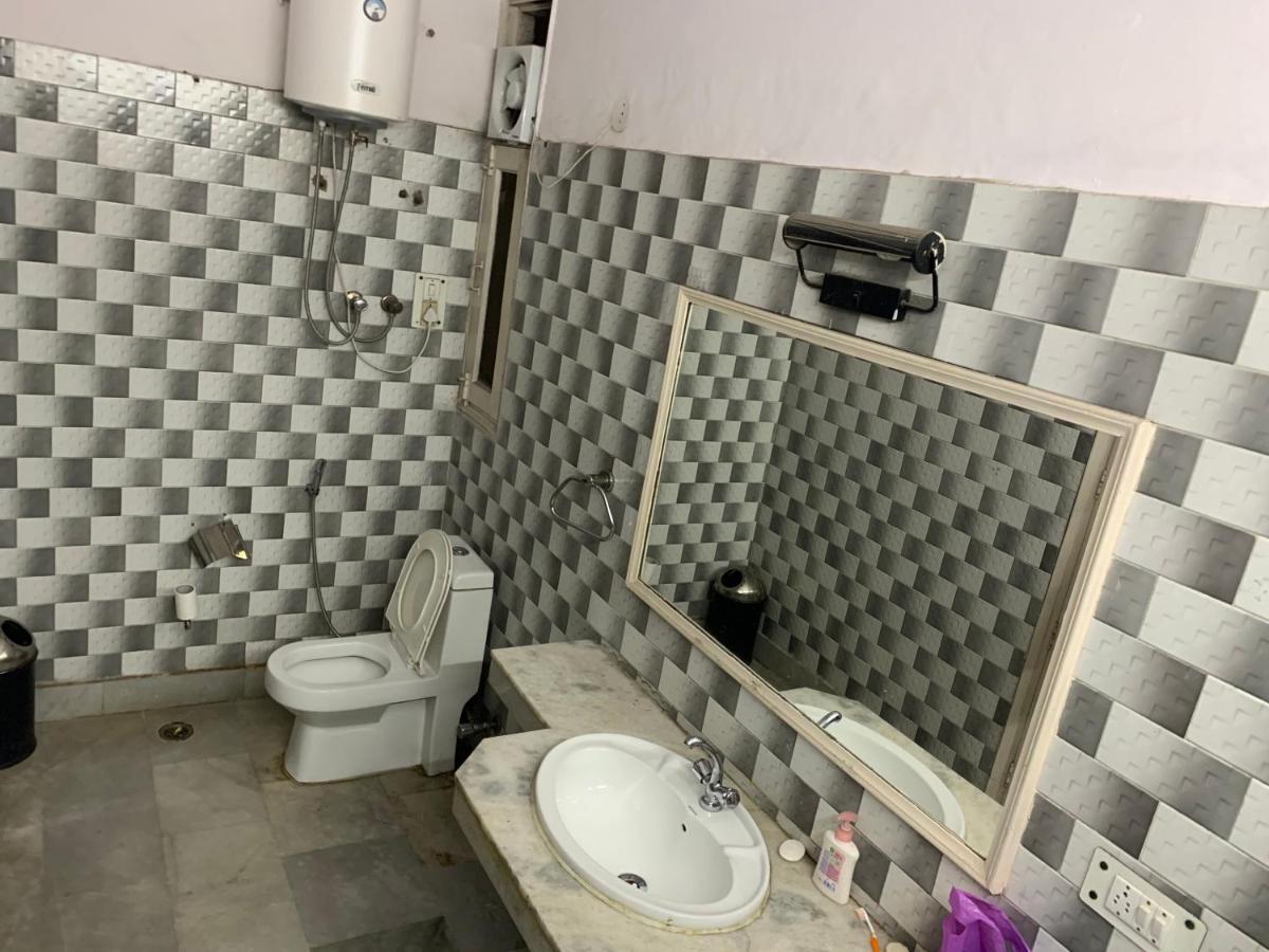 The Desire Hostel New Delhi Ngoại thất bức ảnh