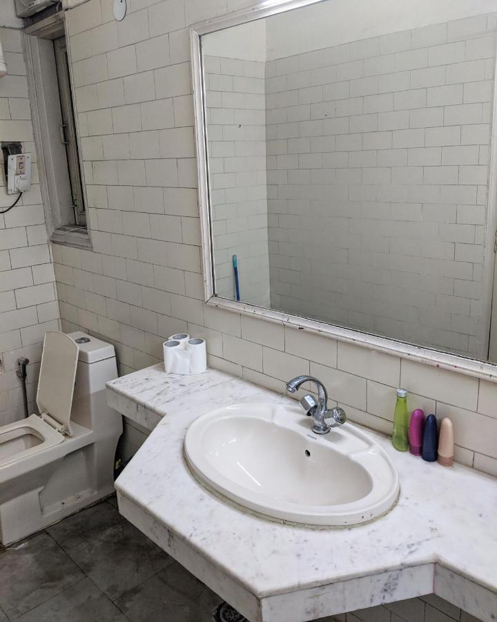 The Desire Hostel New Delhi Ngoại thất bức ảnh