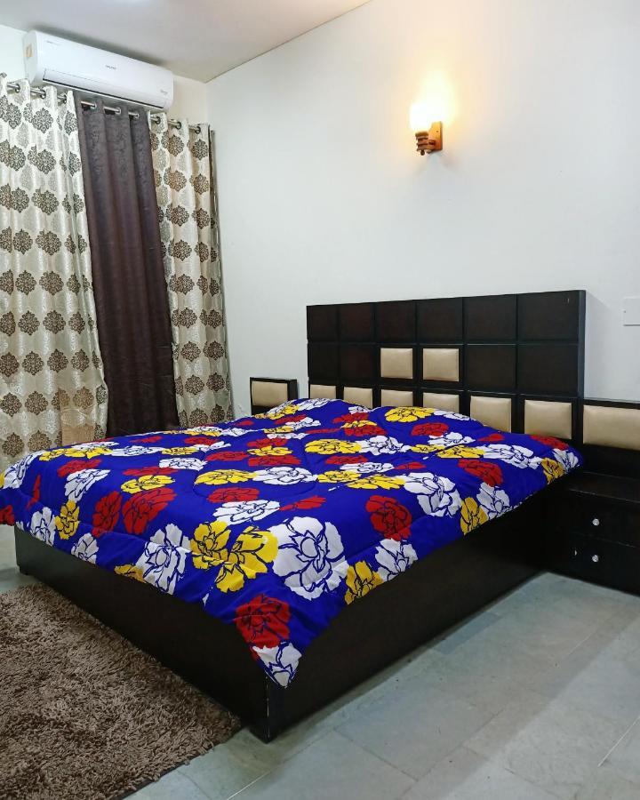 The Desire Hostel New Delhi Ngoại thất bức ảnh